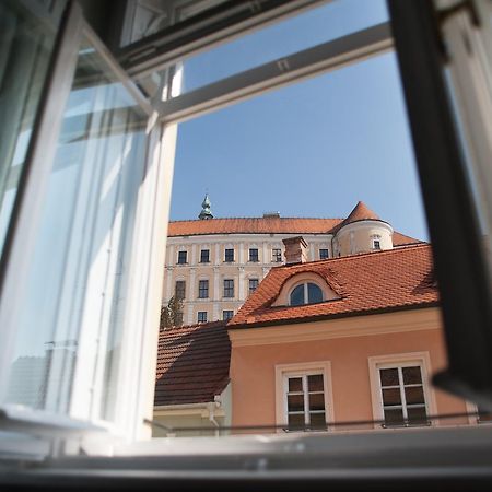 Penzion Husa Mikulov Eksteriør bilde